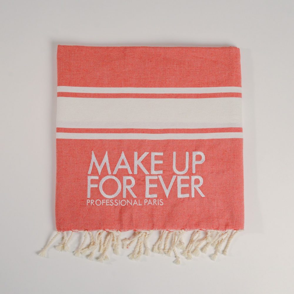 MAKE UP FOREVER